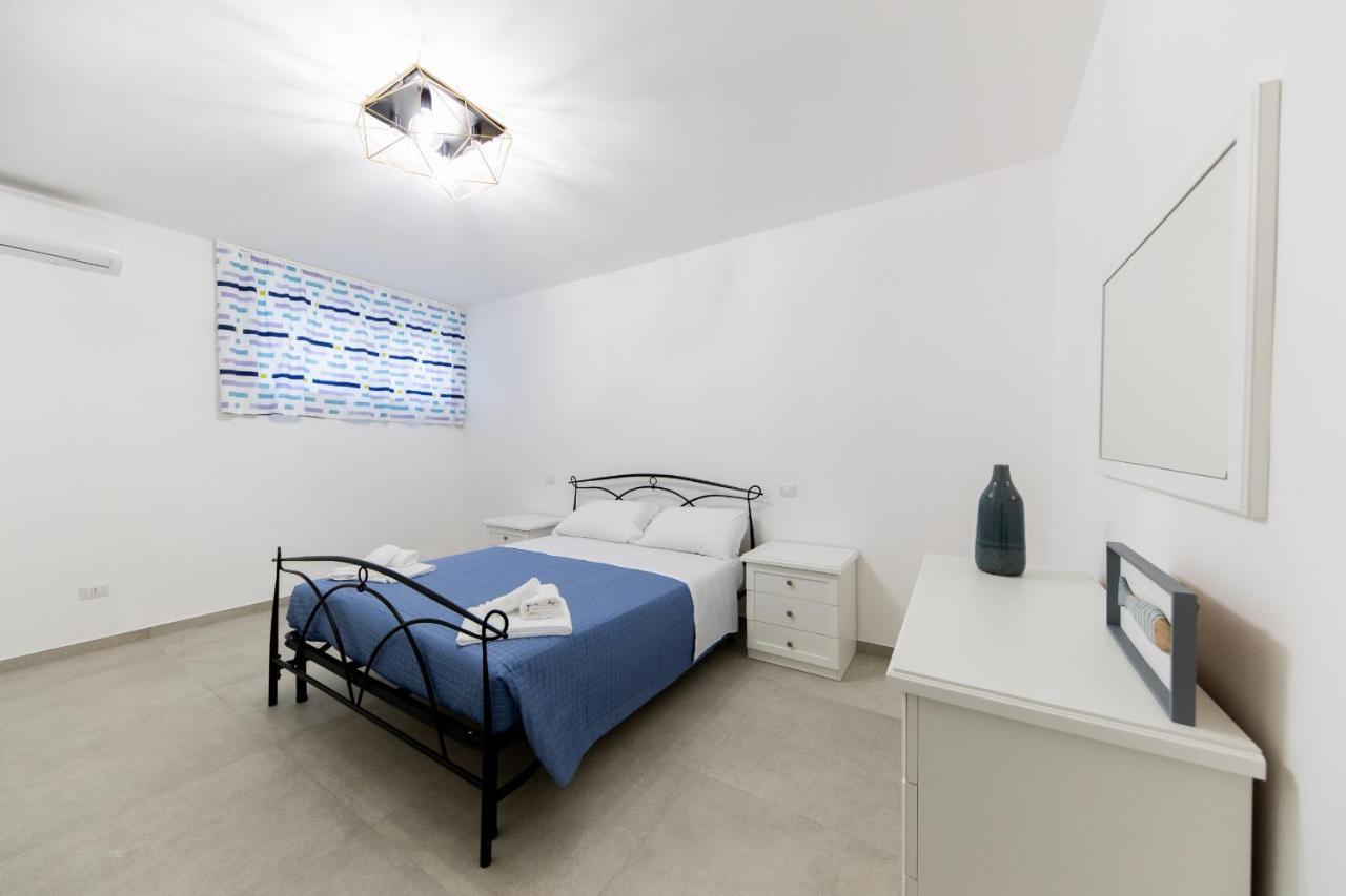 Plume Apartment By Wonderful Italy Бари Экстерьер фото