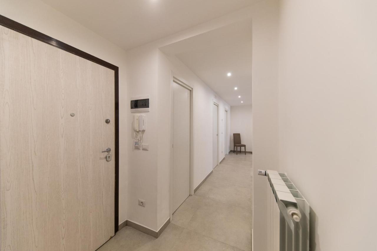 Plume Apartment By Wonderful Italy Бари Экстерьер фото